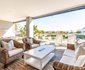 Luxurious and Welcoming Holiday Living
