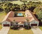 Ibis Way Guest House