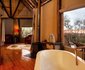 The Bush Lodge - Amakhala Game Reserve