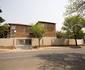 Khamanzi Lodge & Tours