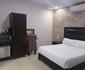 Bayside 14 Monty Naicker Street