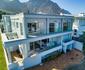 Hermanus Beachfront Lodge
