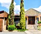 J&E Cyaara Guest House