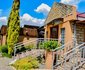 J&E Cyaara Guest House
