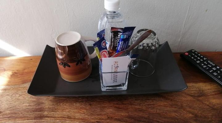 Acorn Lodge & Skydeck Sunset Café