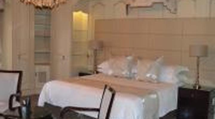 Airport Garden Boutique Hotel 