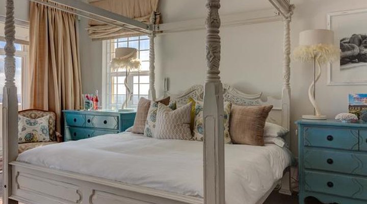 Penguin Palace B&B