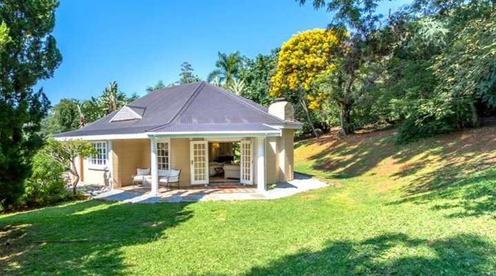 Blue Mountain Luxury Lodge