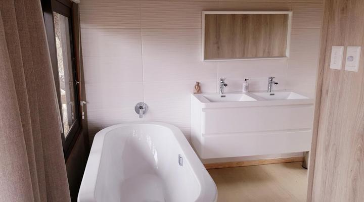 Kingfisher Creek Safari Cottages