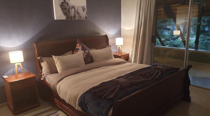 Kingfisher Creek Safari Cottages