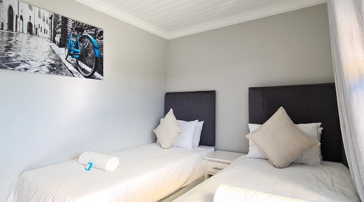 Vincent Valley Lodge