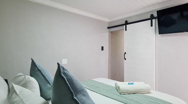 Vincent Valley Lodge