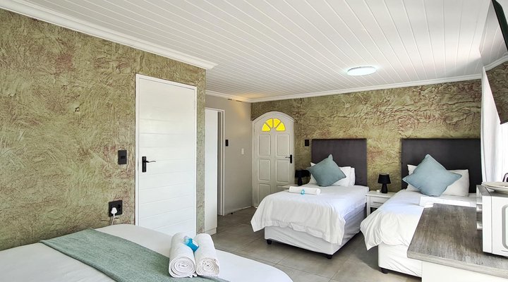 Vincent Valley Lodge