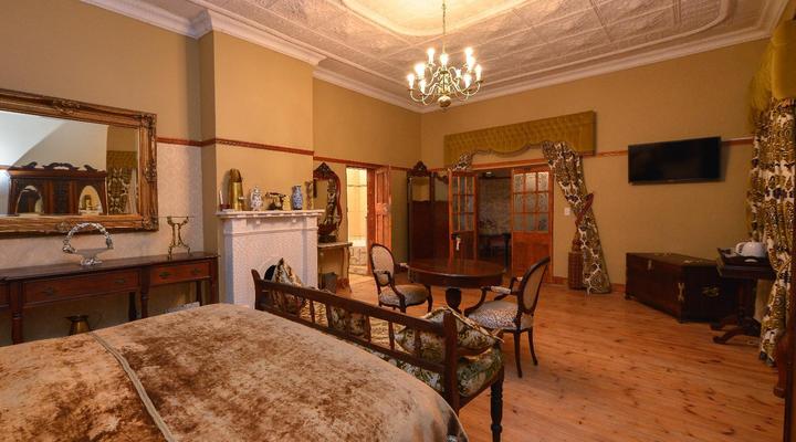 La Rochelle Guesthouse