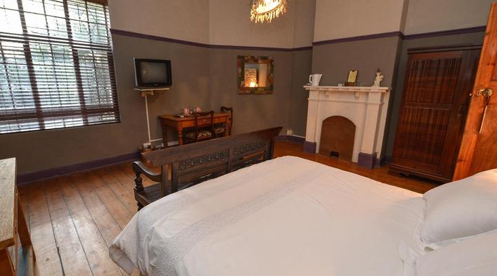 La Rochelle Guesthouse