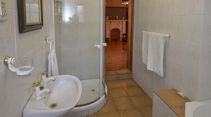 La Rochelle Guesthouse