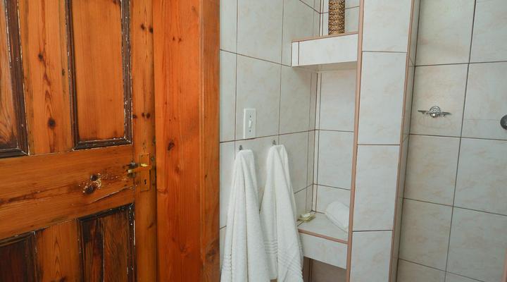 La Rochelle Guesthouse