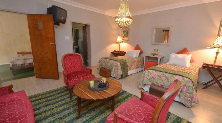 La Rochelle Guesthouse