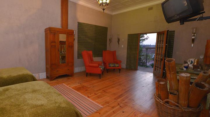 La Rochelle Guesthouse