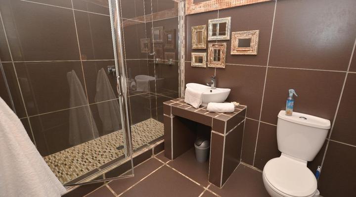 La Rochelle Guesthouse