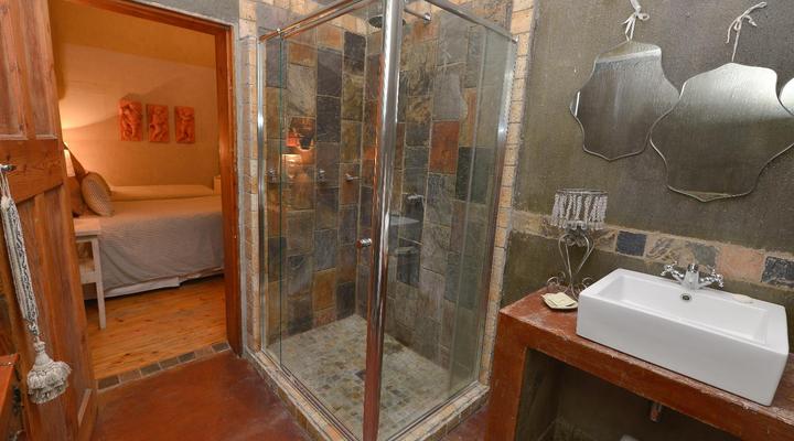 La Rochelle Guesthouse