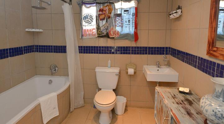 La Rochelle Guesthouse