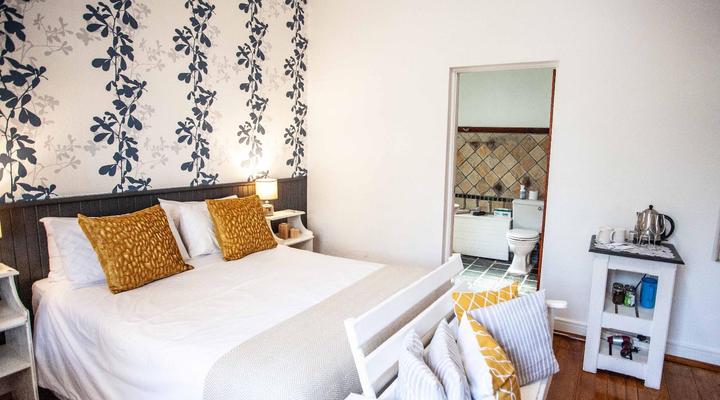 Flametree Guesthouse 