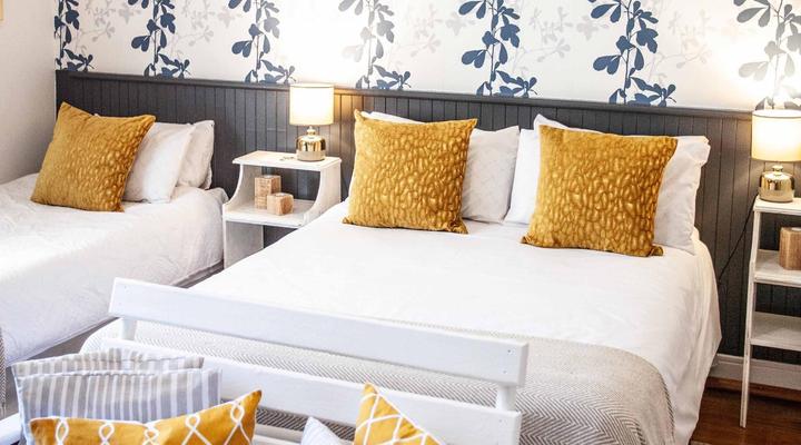 Flametree Guesthouse 