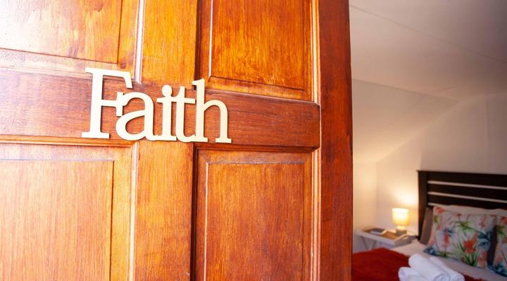 Flametree Guesthouse 