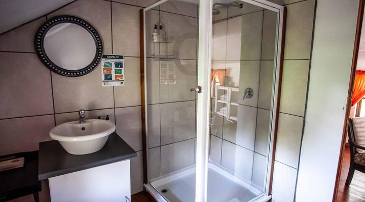 Flametree Guesthouse 