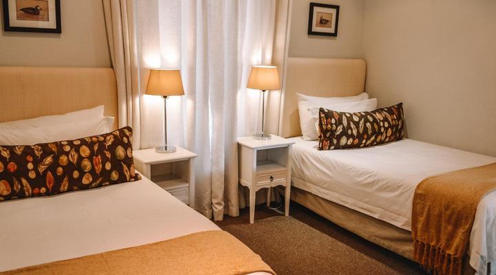 MontMartre Chalets & Venue