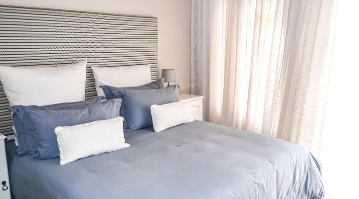 MontMartre Chalets & Venue