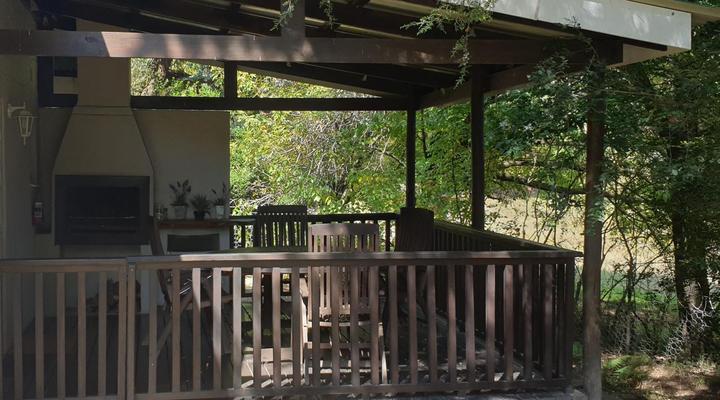 Dragon's Lair Guest Lodge