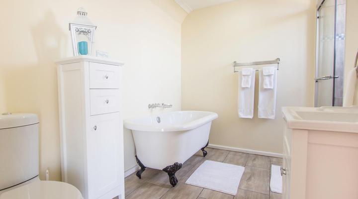 Oliver's Bed and Breakfast