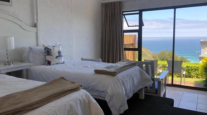 Dutton's Cove Guesthouse