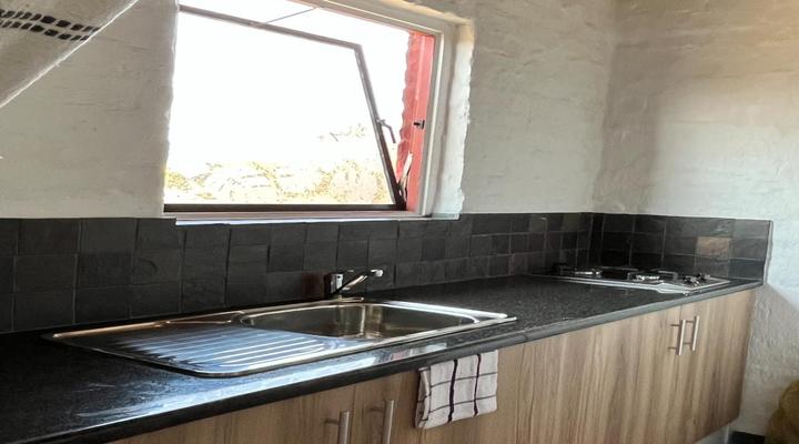 Hakunamatata Estate, Lodge & Venue