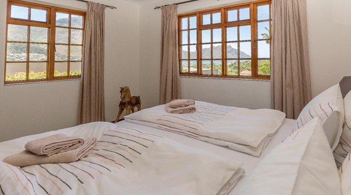 Hout Bay Lodge