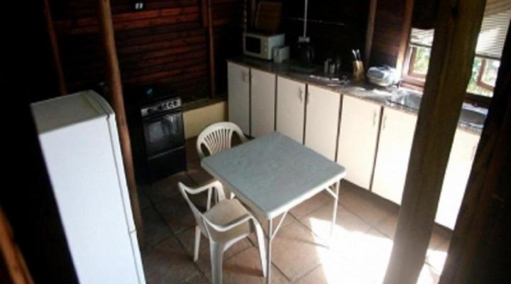 Lighthouse Inn B & B + Self Catering