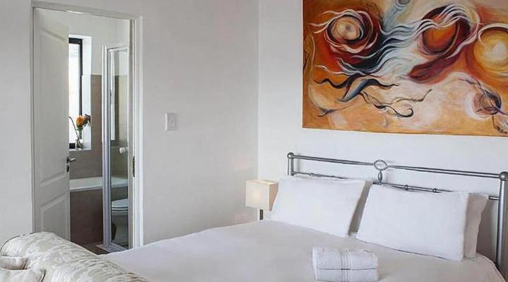 Upperbloem Guesthouse and Apartments in Bo-kaap