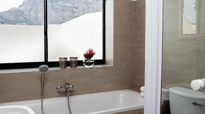 Upperbloem Guesthouse and Apartments in Bo-kaap