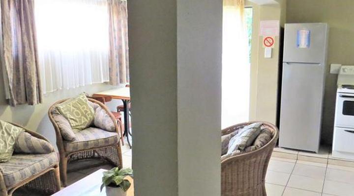 Tweni Waterfront Guest Lodge