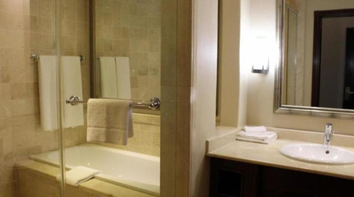 Lombardy Boutique Hotel