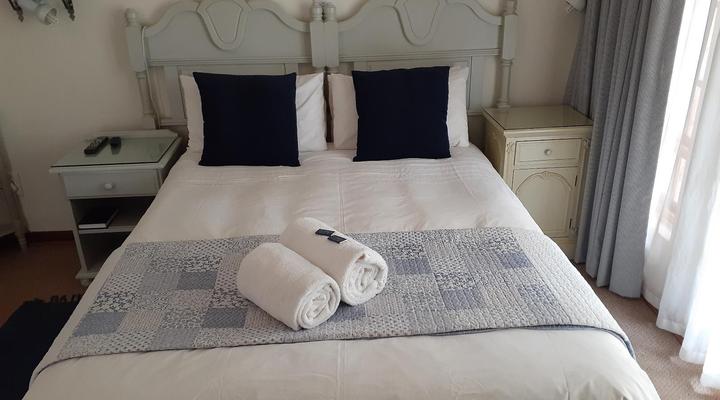 Sandstone Chameleon Guest House