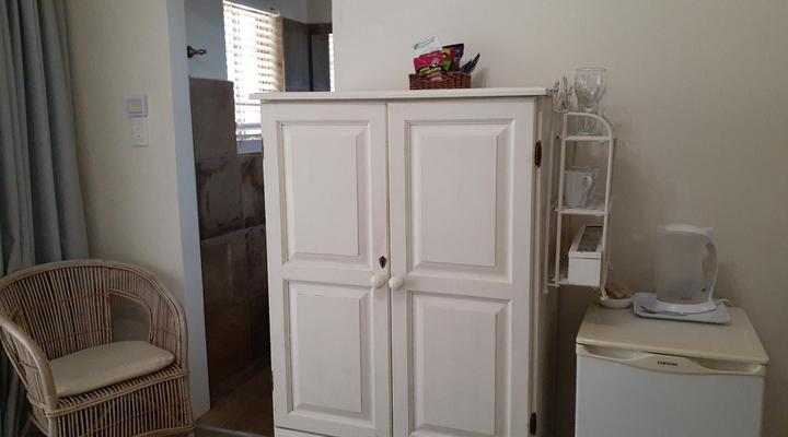 Sandstone Chameleon Guest House