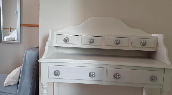 Sandstone Chameleon Guest House