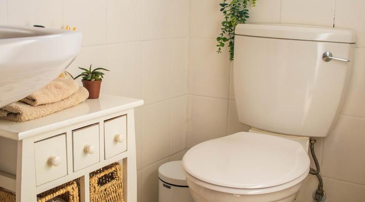 Anchorage River House