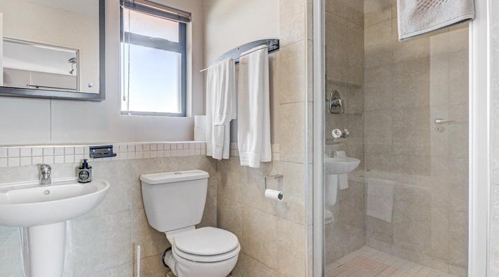 UniqueStay Century City Apartment