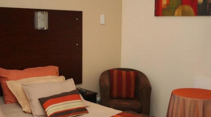 The Maple Village Guest Lodge B & B