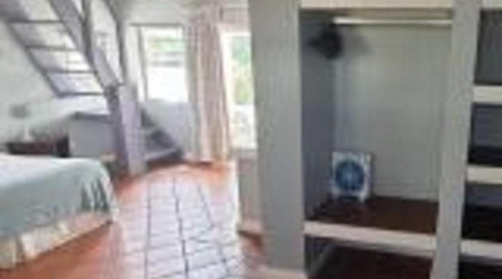 Cape St Francis Collection