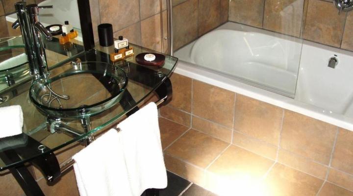 24 Onvrey Guest House